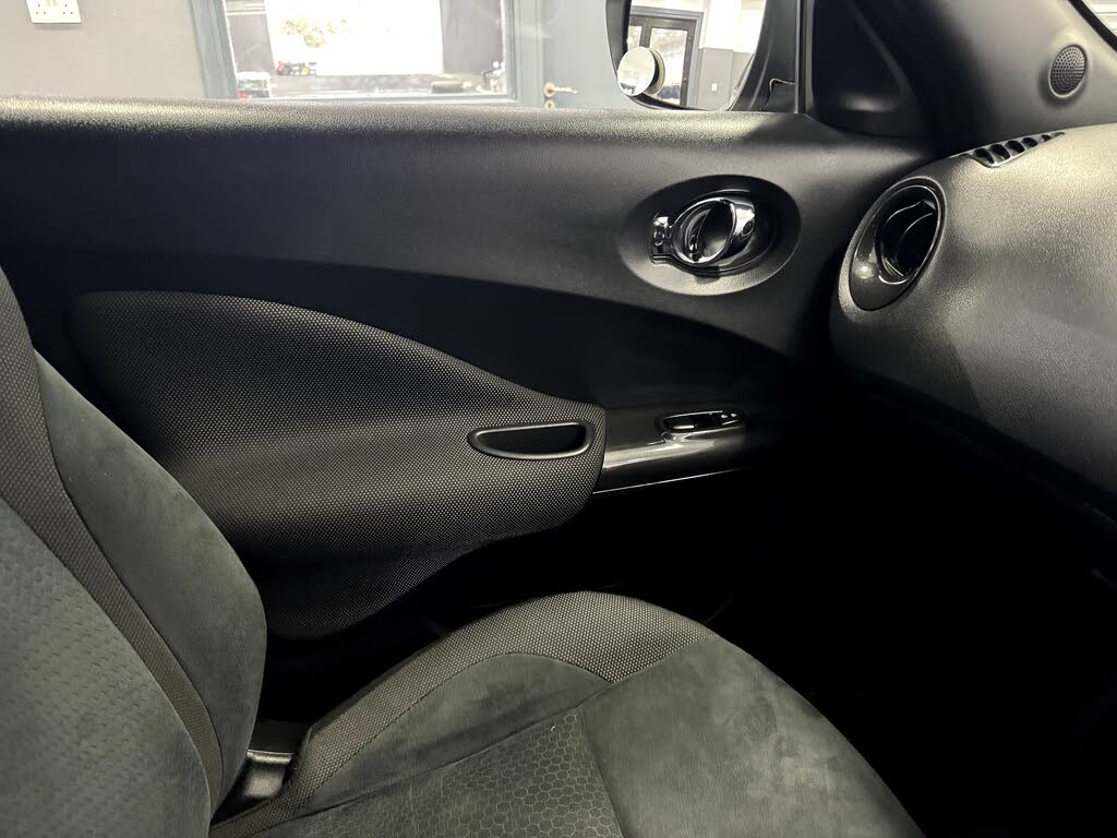 2014 Nissan Juke 1.6 Acenta Premium (117ps) 1598cc XTRONIC CVT