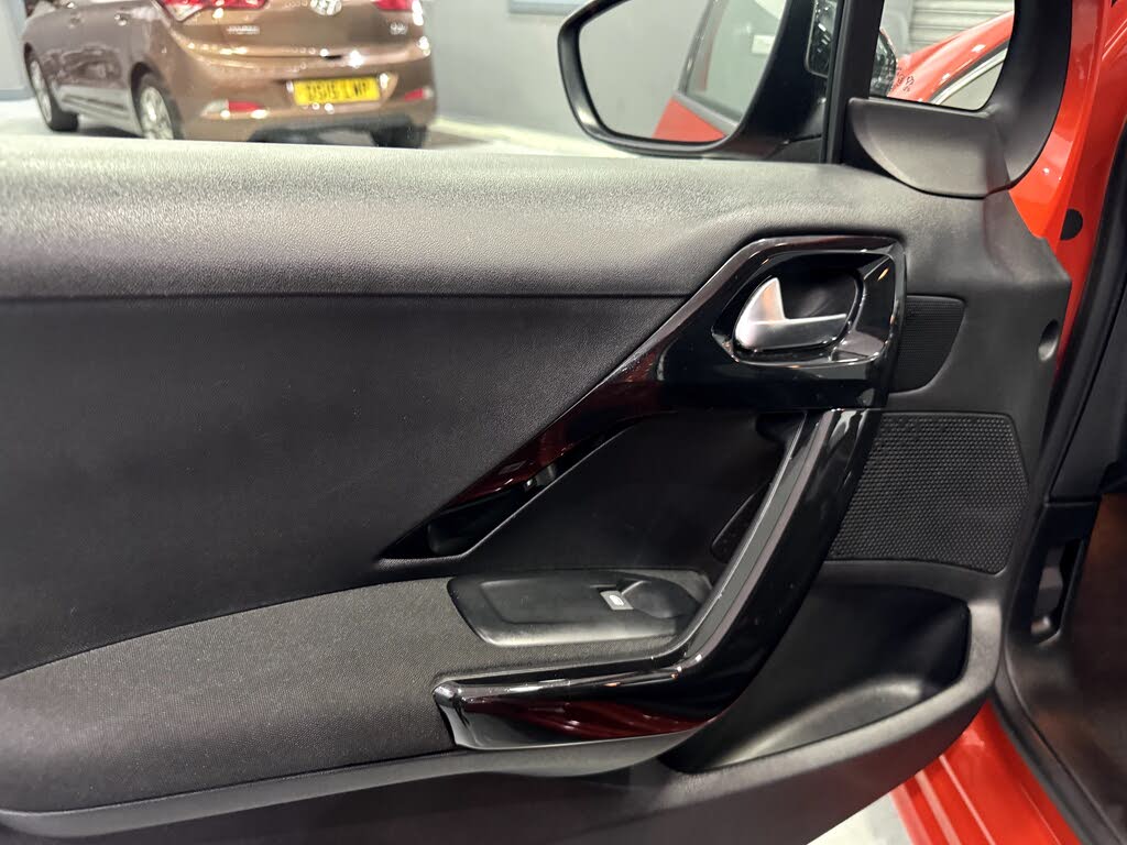 2018 Peugeot 208 1.2 PureTech Allure (82bhp)