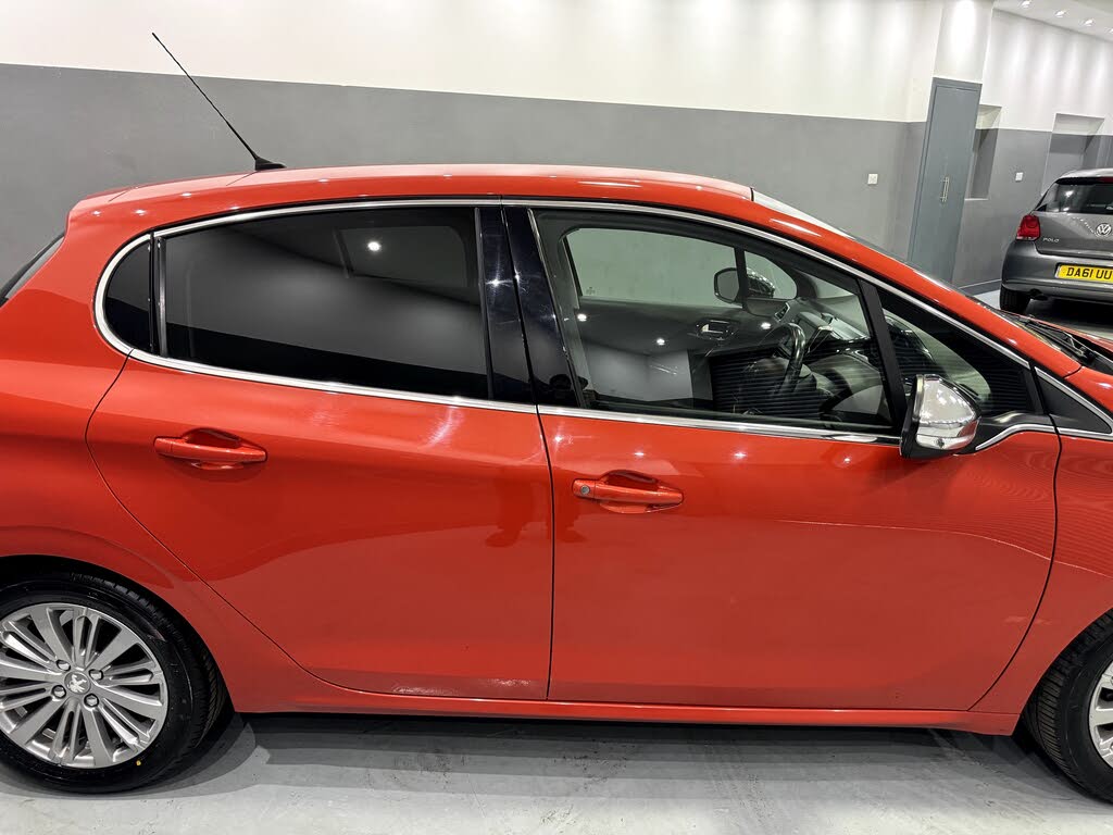 2018 Peugeot 208 1.2 PureTech Allure (82bhp)